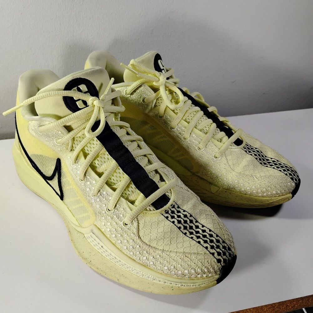 Nike Sabrina 1 Sneaker Women's US 10 Exclamat!on Luminous Green Basketball Shoes